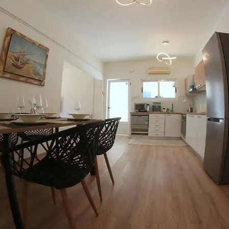 Ifigenias Apartment Agios Petros (Lefkada)